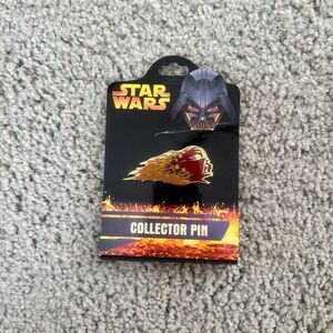 Darth Vader Helmet on Fire Disney Collector Pin - Star Wars
